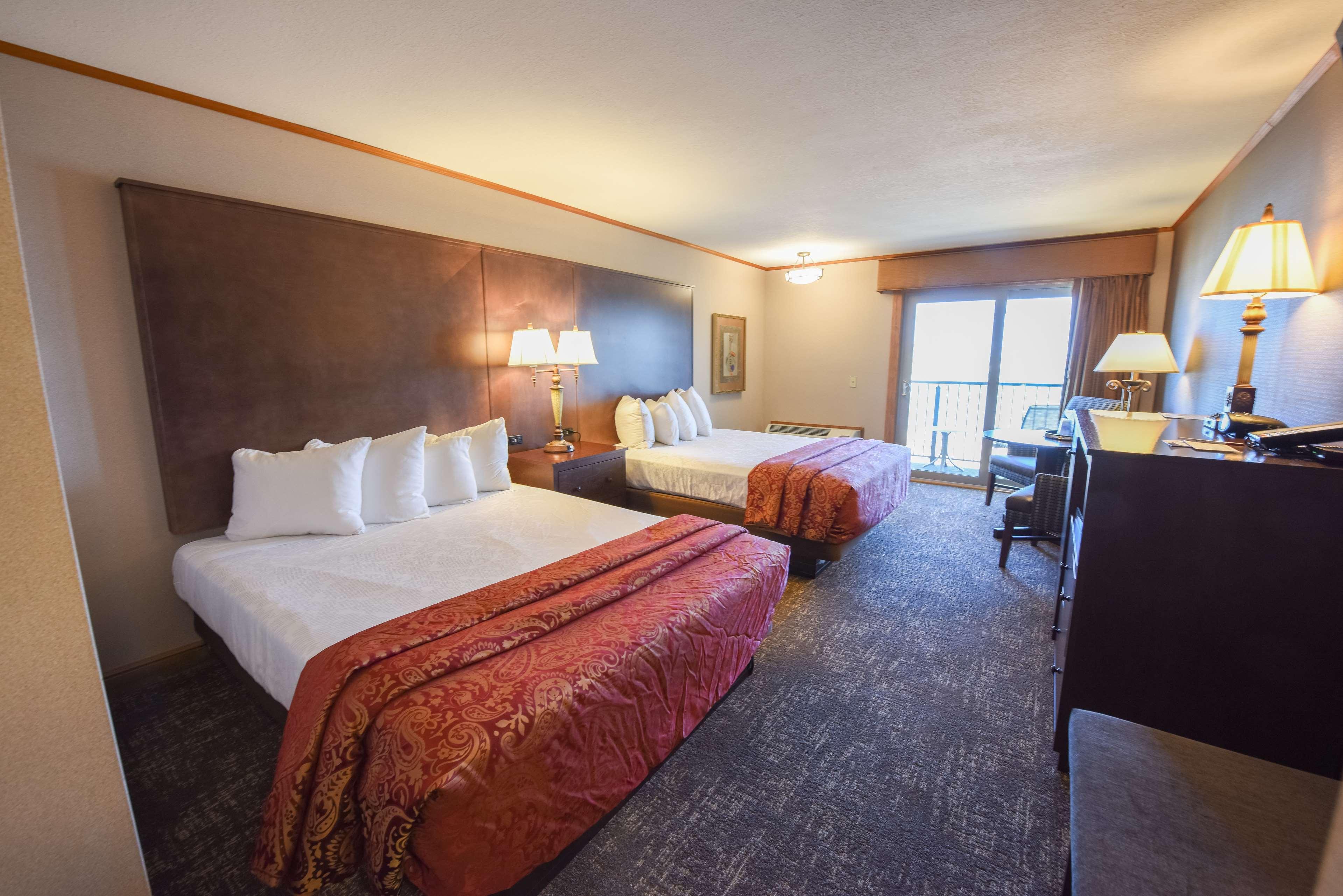 Best Western Plus Dockside Waterfront Inn Макіно-Сіті Екстер'єр фото