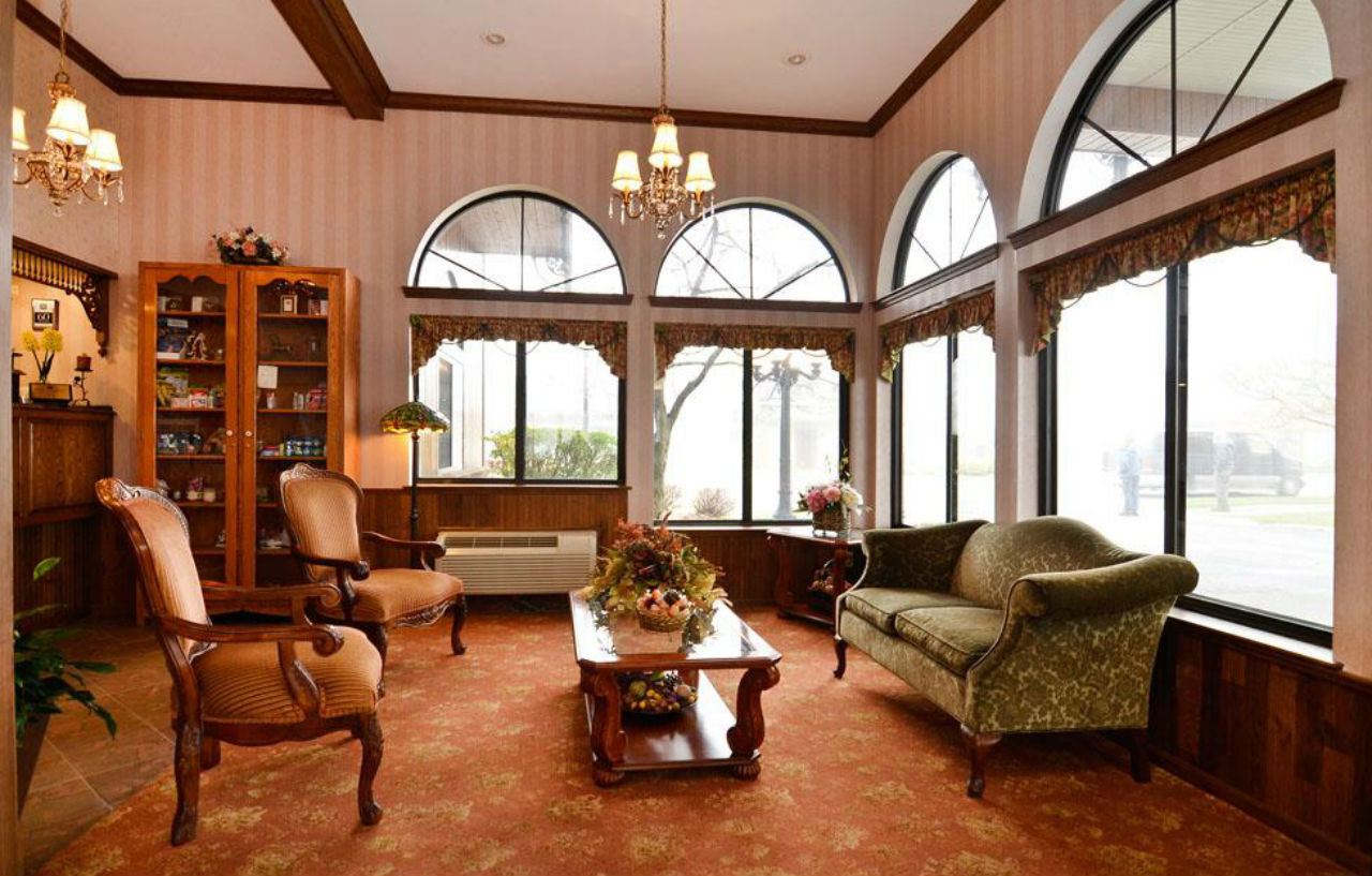 Best Western Plus Dockside Waterfront Inn Макіно-Сіті Екстер'єр фото
